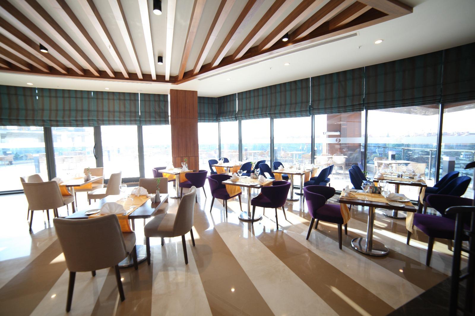 Kapari Restaurant